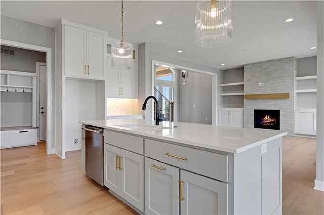 17305 Earnshaw Street, Overland Park, KS 66221