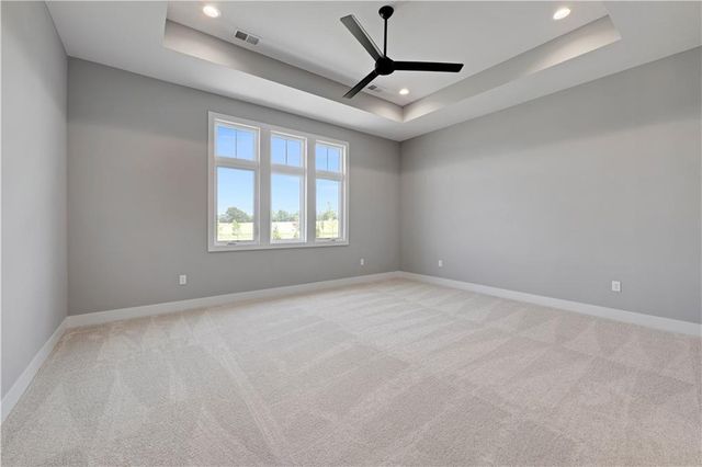 17305 Earnshaw Street, Overland Park, KS 66221