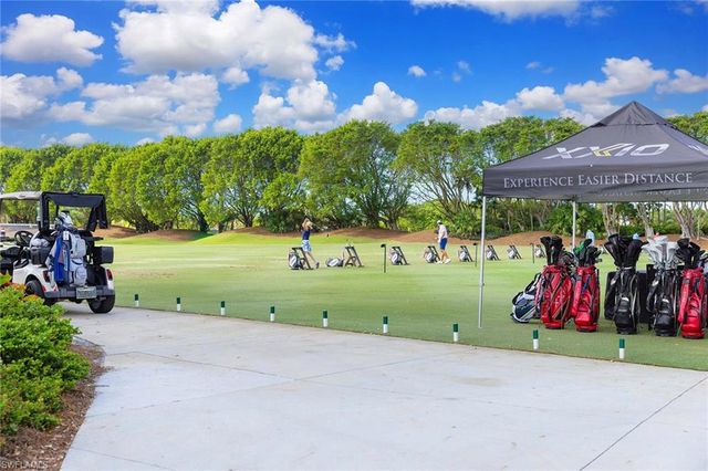 2277 Residence CIR, Naples, FL 34105