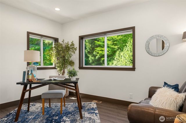 17420 174th Avenue NE, Woodinville, WA 98072