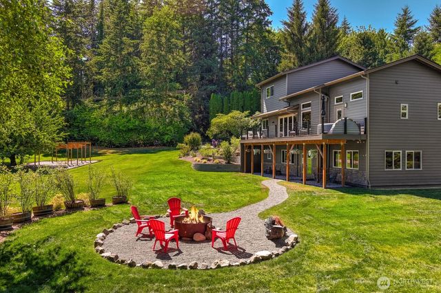 17420 174th Avenue NE, Woodinville, WA 98072