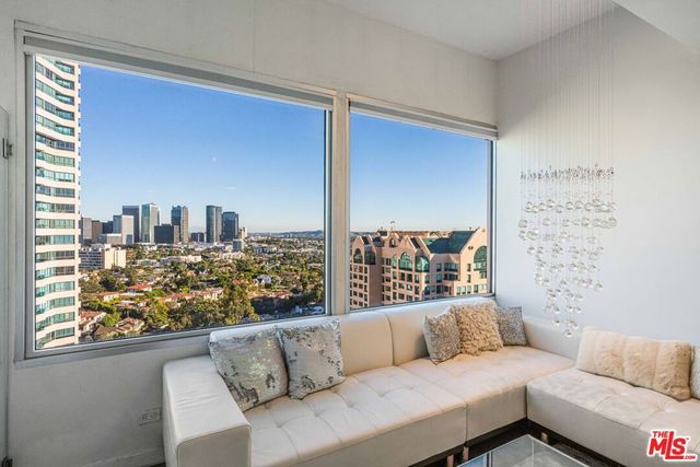 10501 Wilshire Boulevard 1904, Los Angeles, CA 90024