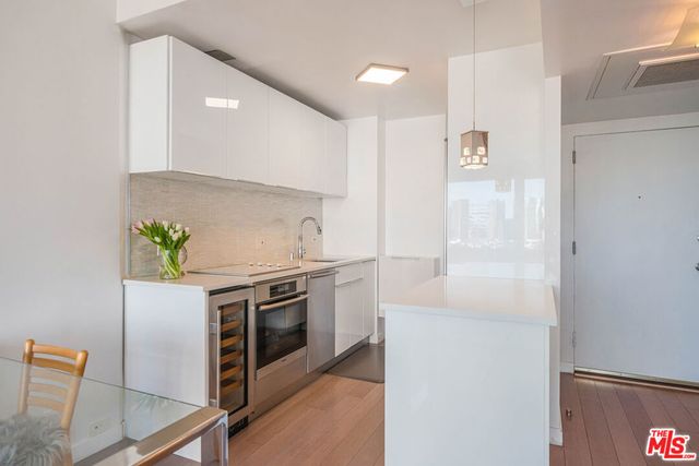 10501 Wilshire Boulevard 1904, Los Angeles, CA 90024