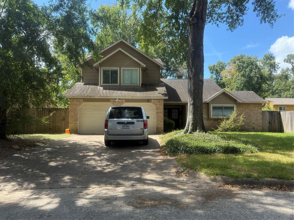 3230 Glade Springs Drive, Houston, TX 77339