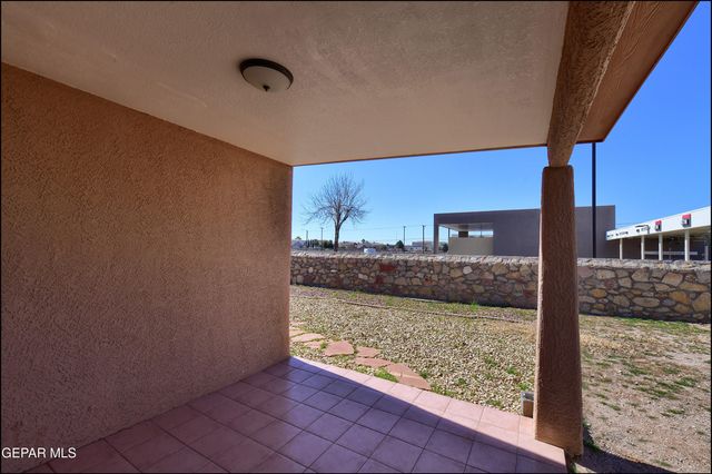 3313 TIERRA ESPADA Drive, El Paso, TX 79938