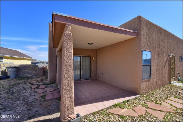 3313 TIERRA ESPADA Drive, El Paso, TX 79938