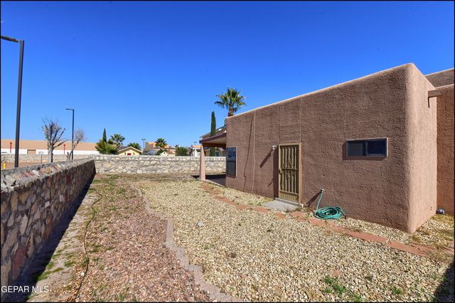 3313 TIERRA ESPADA Drive, El Paso, TX 79938