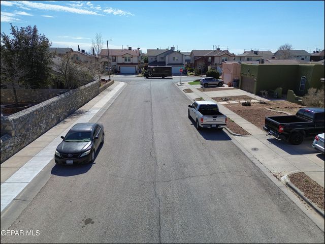 3313 TIERRA ESPADA Drive, El Paso, TX 79938