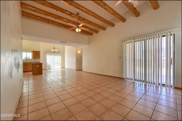 3313 TIERRA ESPADA Drive, El Paso, TX 79938