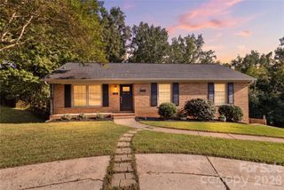 6623 Brookcrest Drive, Charlotte, NC 28210