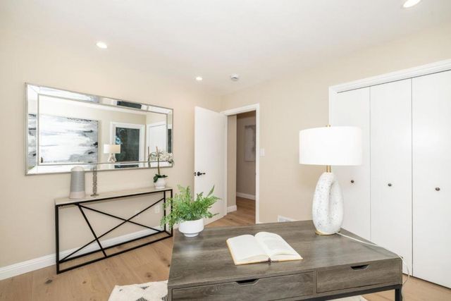 3803 Hamilton Way, Redwood City, CA 94062