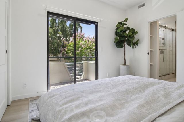 767 Loma Verde Avenue B, Palo Alto, CA 94303