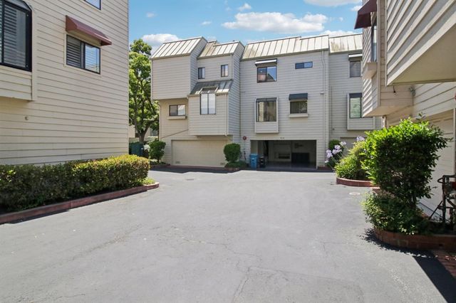 767 Loma Verde Avenue B, Palo Alto, CA 94303