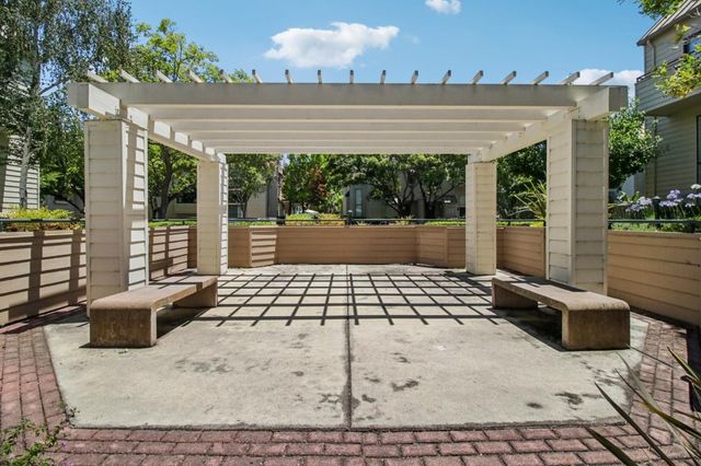767 Loma Verde Avenue B, Palo Alto, CA 94303