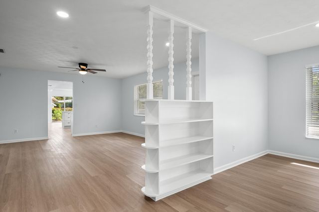 381 SE Edgewood Drive, Stuart, FL 34996