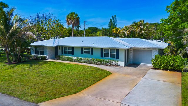 381 SE Edgewood Drive, Stuart, FL 34996