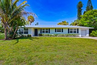 381 SE Edgewood Drive, Stuart, FL 34996