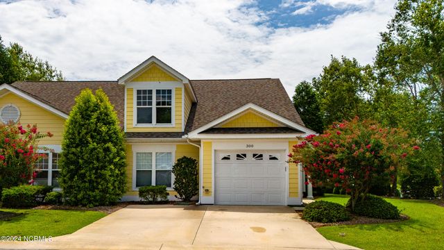 300 Sweetwater Cove, Newport, NC 28570