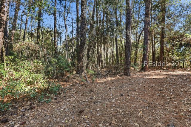 6 Point Comfort Rd Unit 5A, Hilton Head Island, SC 29928