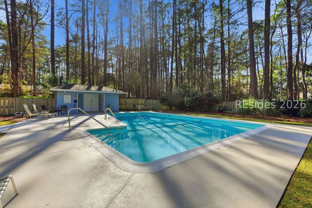 6 Point Comfort Rd Unit 5A, Hilton Head Island, SC 29928