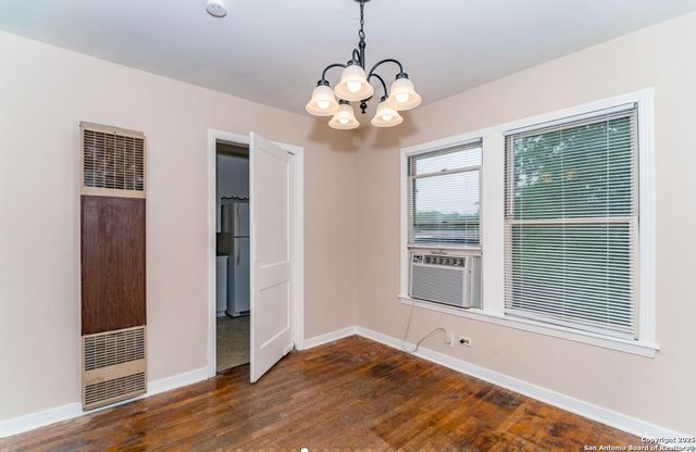415 Bryn Mawr, San Antonio, TX 78209