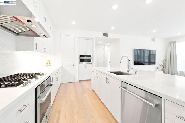 3418 Inspiration Way 403, Fremont, CA 94538