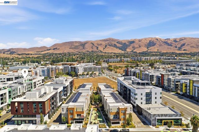 3418 Inspiration Way 403, Fremont, CA 94538