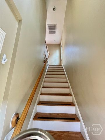 110 E Duffy Street carriage house, Savannah, GA 31401