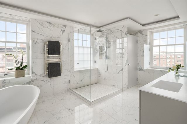 41 Mt Vernon Street V, Boston, MA 02108