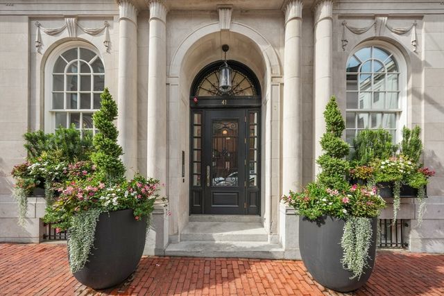 41 Mt Vernon Street V, Boston, MA 02108