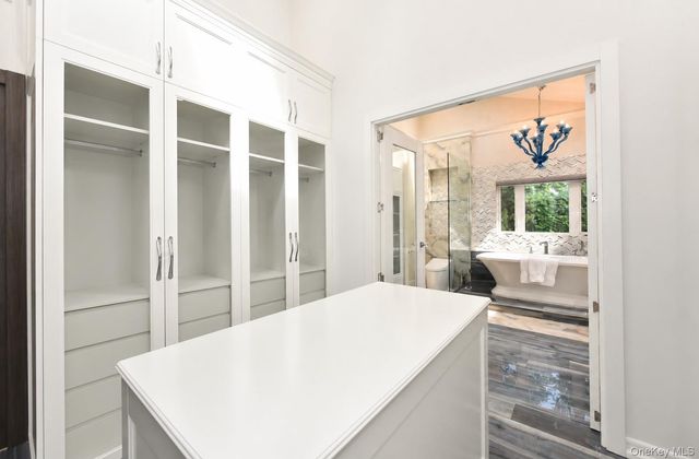 345 Heather Lane, Hewlett Harbor, NY 11557