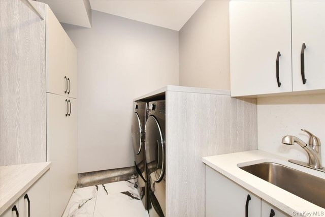 345 Heather Lane, Hewlett Harbor, NY 11557