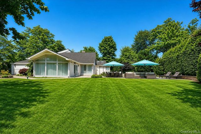 345 Heather Lane, Hewlett Harbor, NY 11557