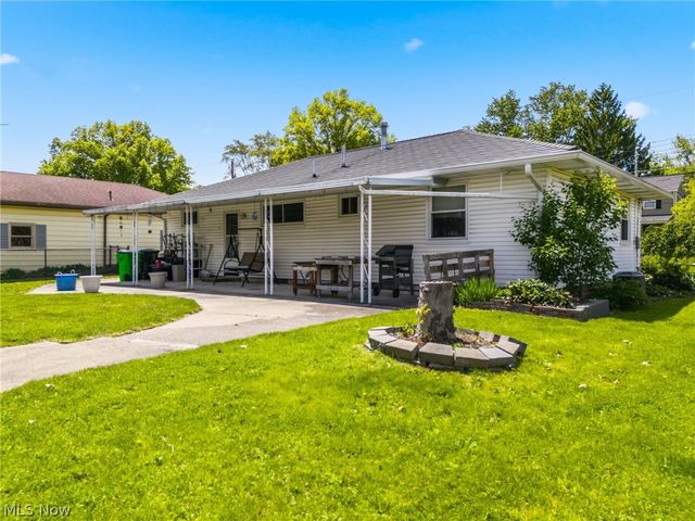 1002 15th Street SW, Massillon, OH 44647
