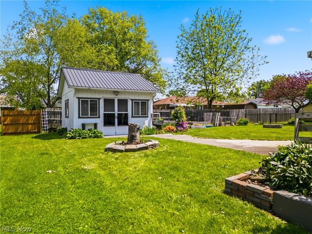 1002 15th Street SW, Massillon, OH 44647