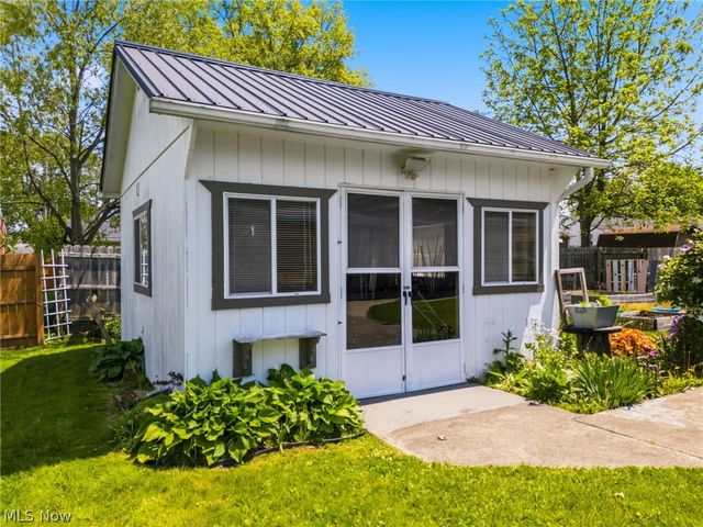 1002 15th Street SW, Massillon, OH 44647