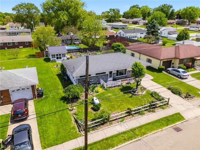 1002 15th Street SW, Massillon, OH 44647