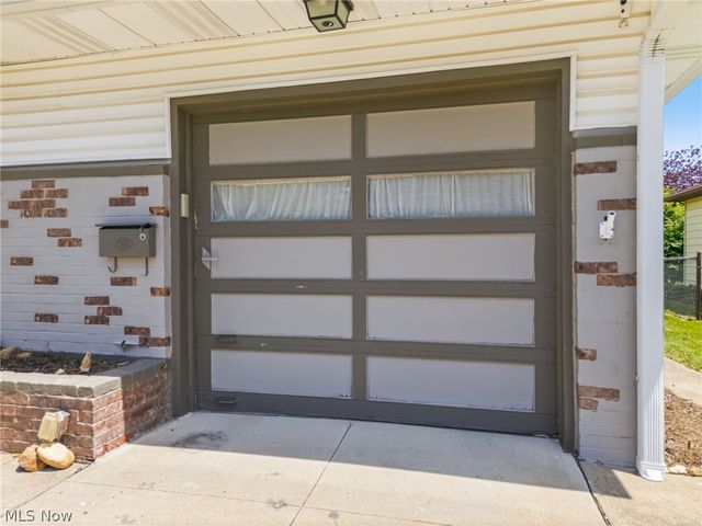 1002 15th Street SW, Massillon, OH 44647