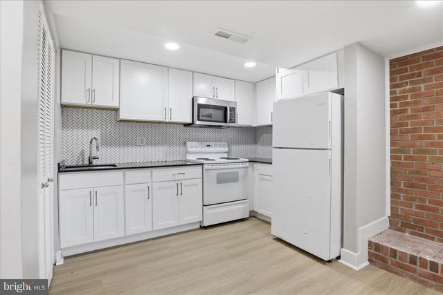 12505 WINDBROOK DR, Clinton, MD 20735