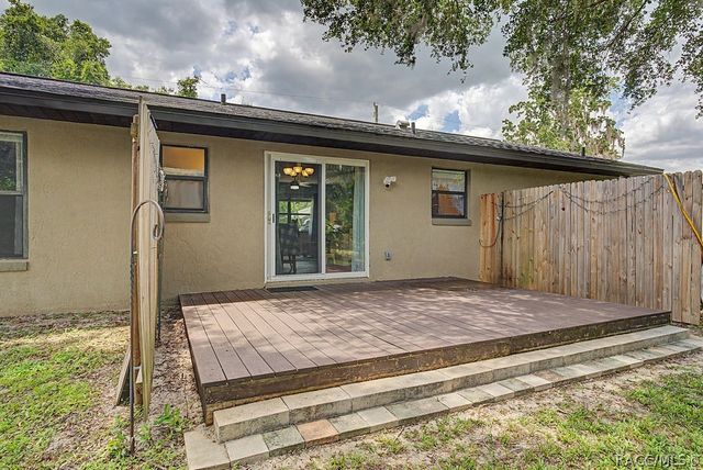 1108 W Bucknell Avenue, Inverness, FL 34450