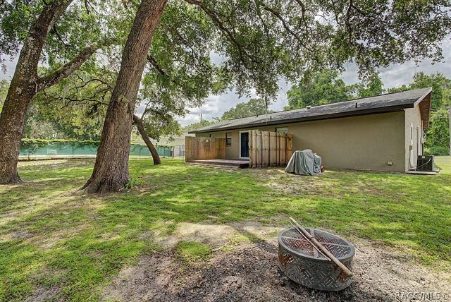 1108 W Bucknell Avenue, Inverness, FL 34450