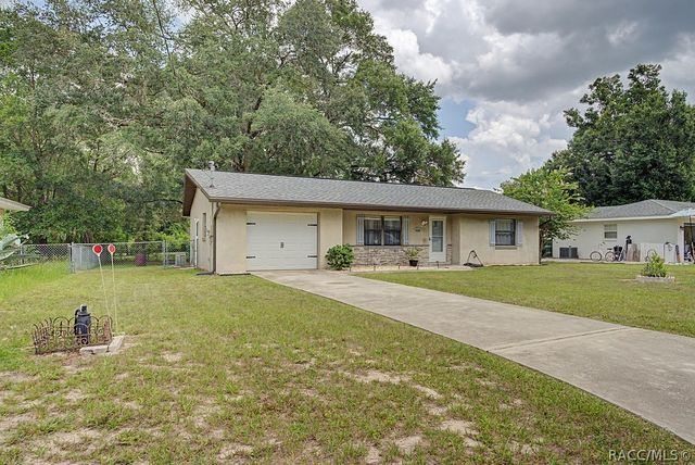 1108 W Bucknell Avenue, Inverness, FL 34450