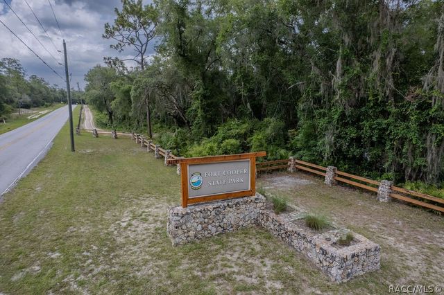 1108 W Bucknell Avenue, Inverness, FL 34450