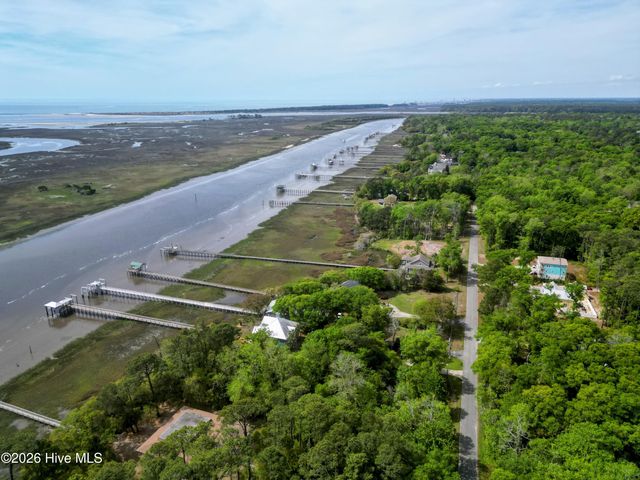9034 Schuyler Drive SW, Ocean Isl Bch, NC 28467