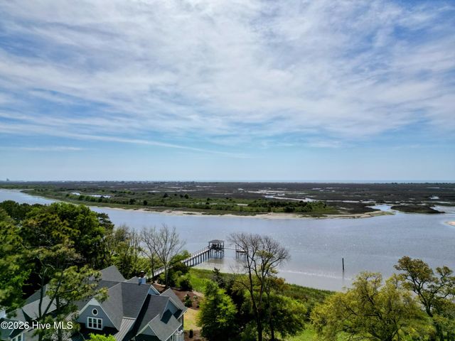 9034 Schuyler Drive SW, Ocean Isl Bch, NC 28467