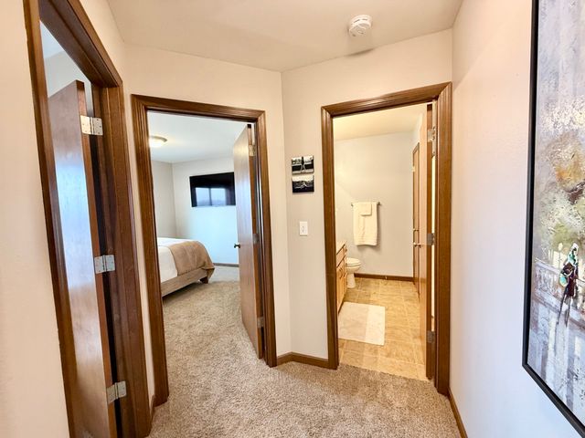 3505 Vaughn Lane, Marion, IA 52302