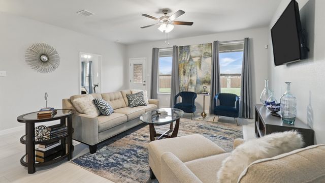 9732 MCCLANE FARM Drive, Fort Worth, TX 76036