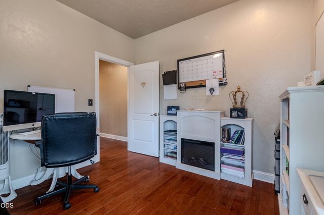 2401 Fox Run, Medford, OR 97504