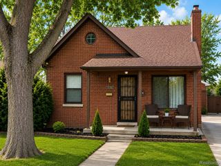 19180 Alstead Street, Detroit, MI 48236