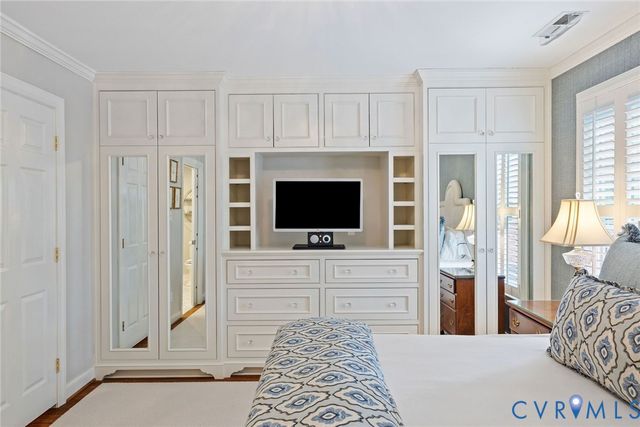 527 St Albans Way, Henrico, VA 23229